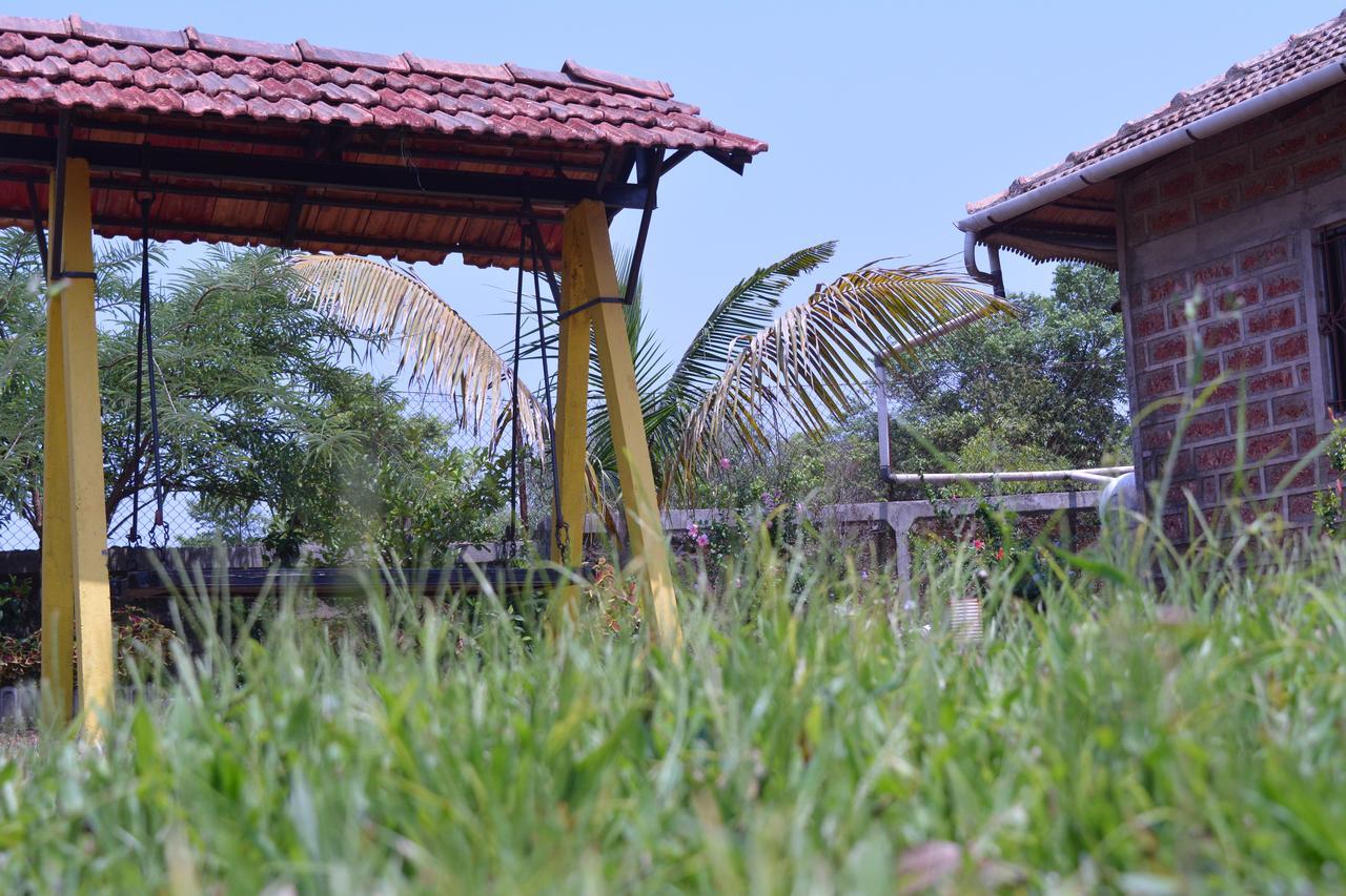 Mango Holiday Resort Kolhapur Zewnętrze zdjęcie